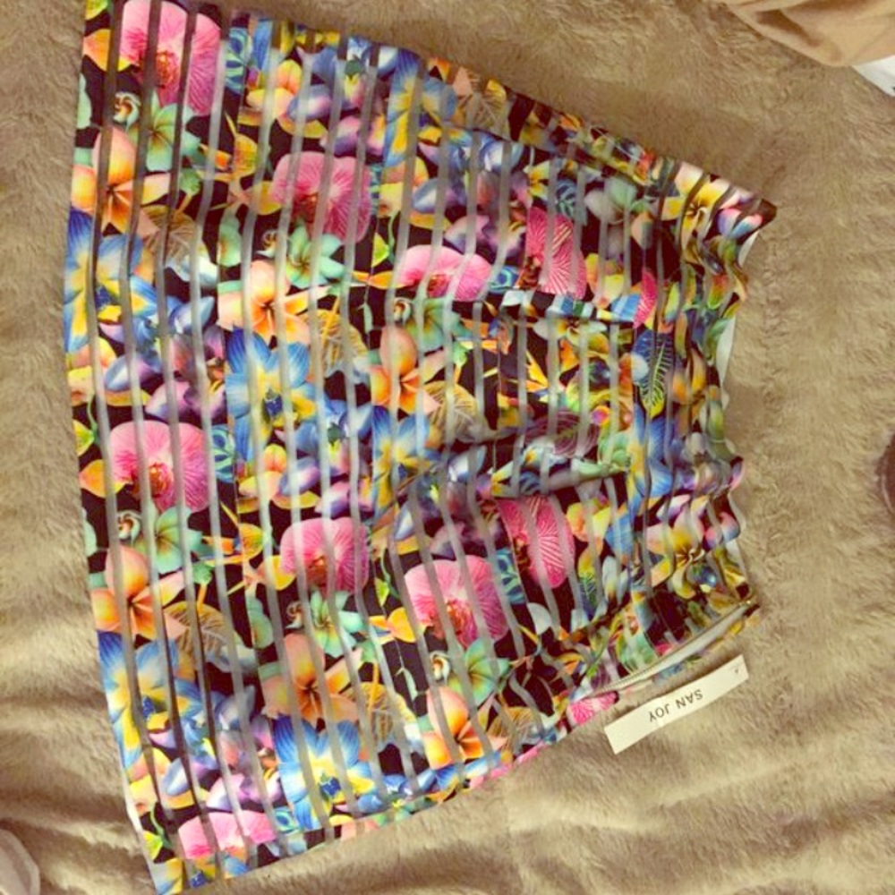 Cute flower 🌸 skirt